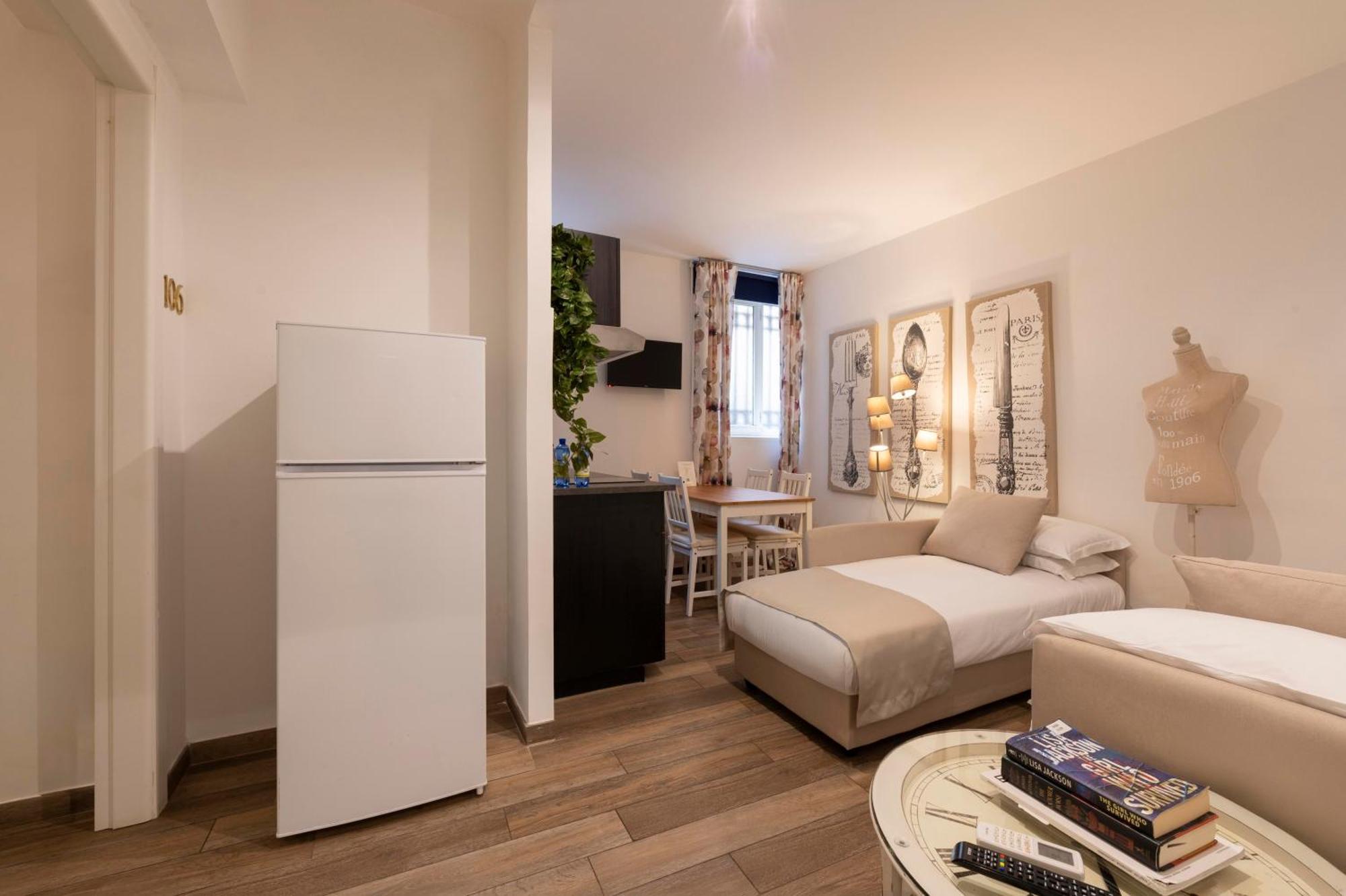 Pensionat Popolo & Flaminio Rooms 3*